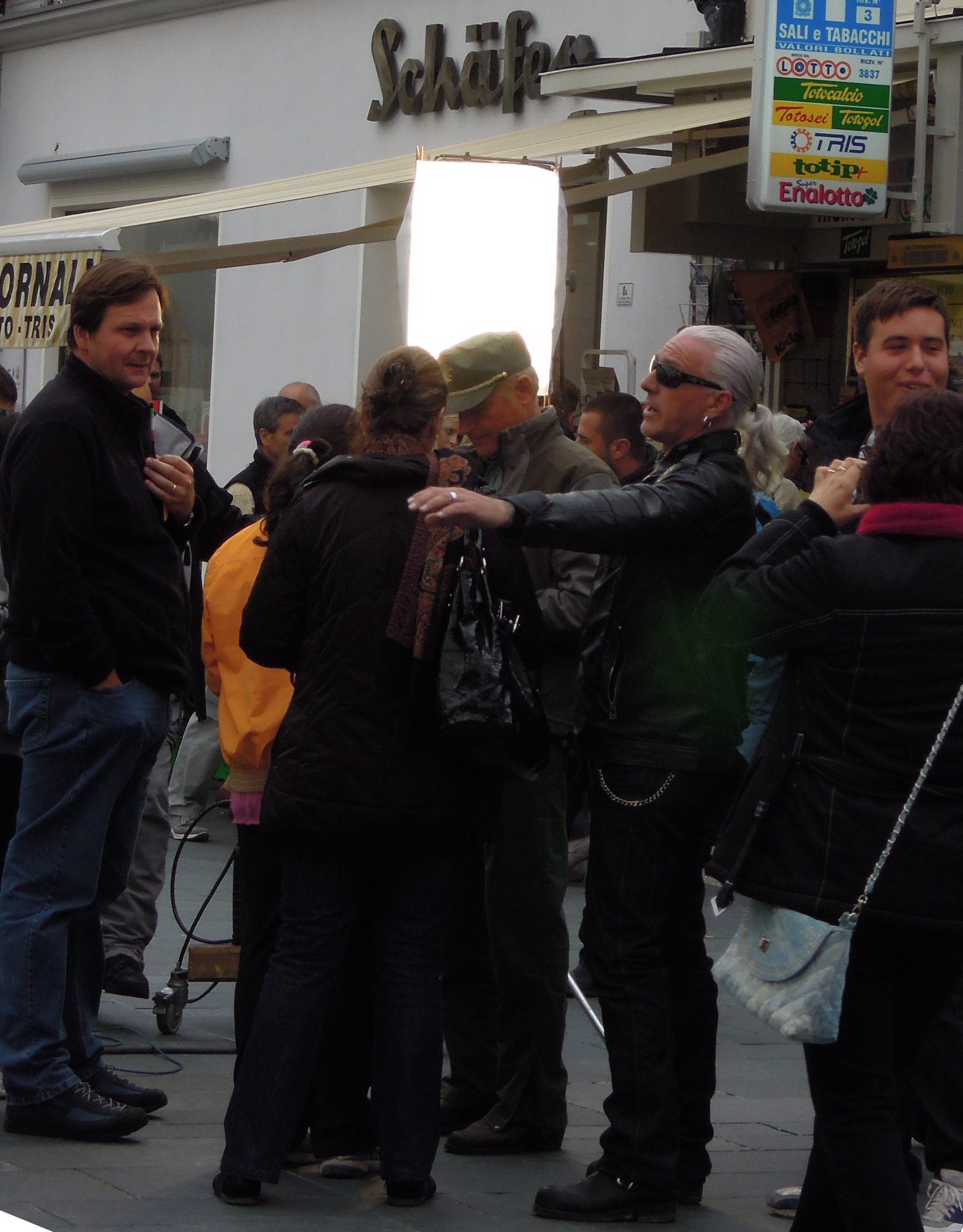 beim Filmdreh zu "Un passo dal cielo".
