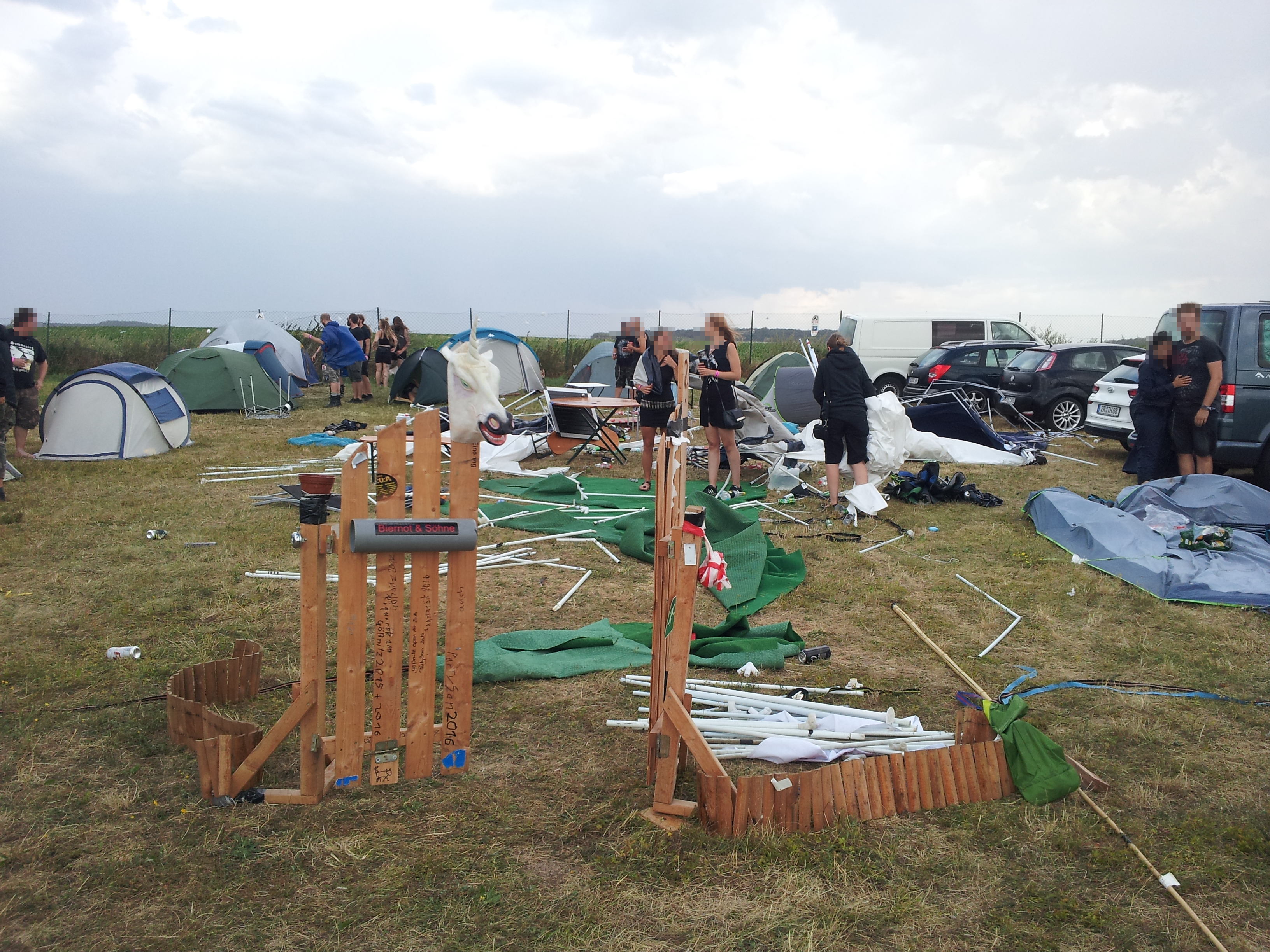 Chaos auf dem Campingplatz